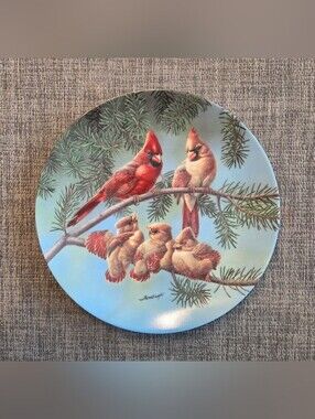 Super Sweet Collector Plate, Gorgeous Colors Family Of Cardinals Birds